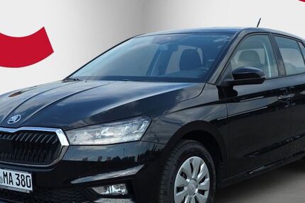 Skoda Fabia 2.900 km 21.900 &euro; Weiden in der Oberpfalz 92637