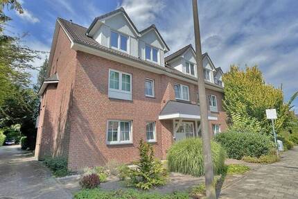 Balkon und Ruhe inklusive - 3 Zimmer in Delmenhorst