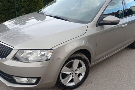 Skoda Octavia 102.320 km 11.999 &euro; Günzburg 89312