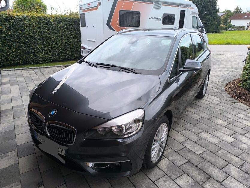 225 Active Tourer