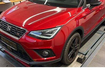 Seat Arona 30.398 km 16.390 &euro; Bensheim 64625
