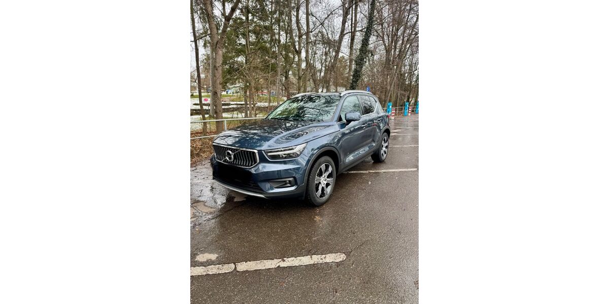 Volvo XC40 37.200 km 28.200 &euro; Stuttgart 70567
