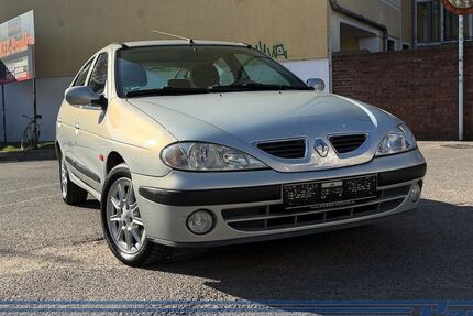 Renault Megane 152.300 km 1.990 &euro; Berlin - Pankow 13187