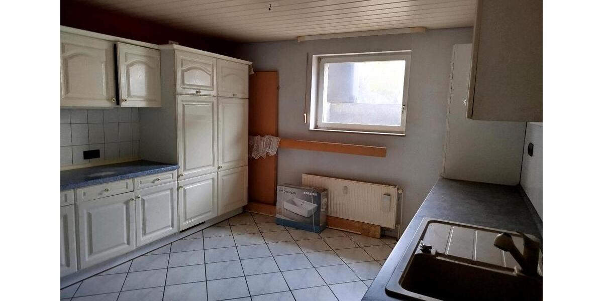Mehrfamilienhaus, Wohnhaus Edemissen - 11 Zimmer, 390 m&sup2;, 695.000&euro; | Angebot:26889492