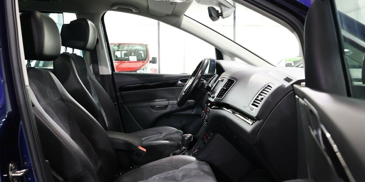 VW Sharan 2.0 TDI DSG HIGHLINE / PANORAMA, XENON 114.000 km 25.991 &euro; Hamm 59077