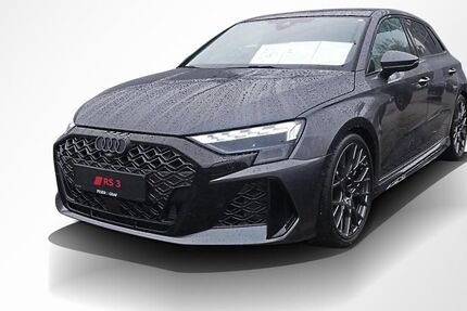 Audi RS3 9.350 km 64.740 € Erlangen 91058