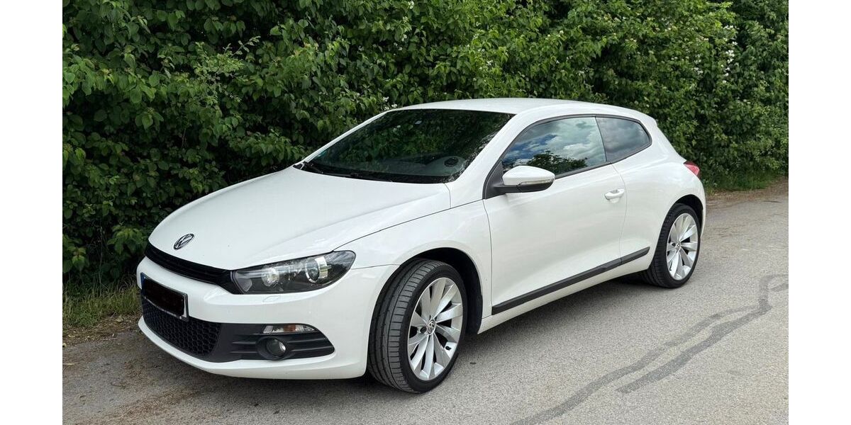 VW Scirocco 163.000 km 4.350 &euro; München 81829