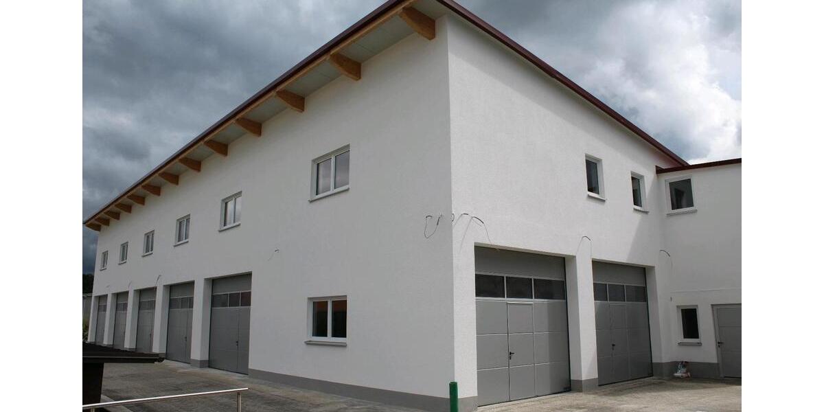 Lager- Produktions- und Bürogebäude zimmer