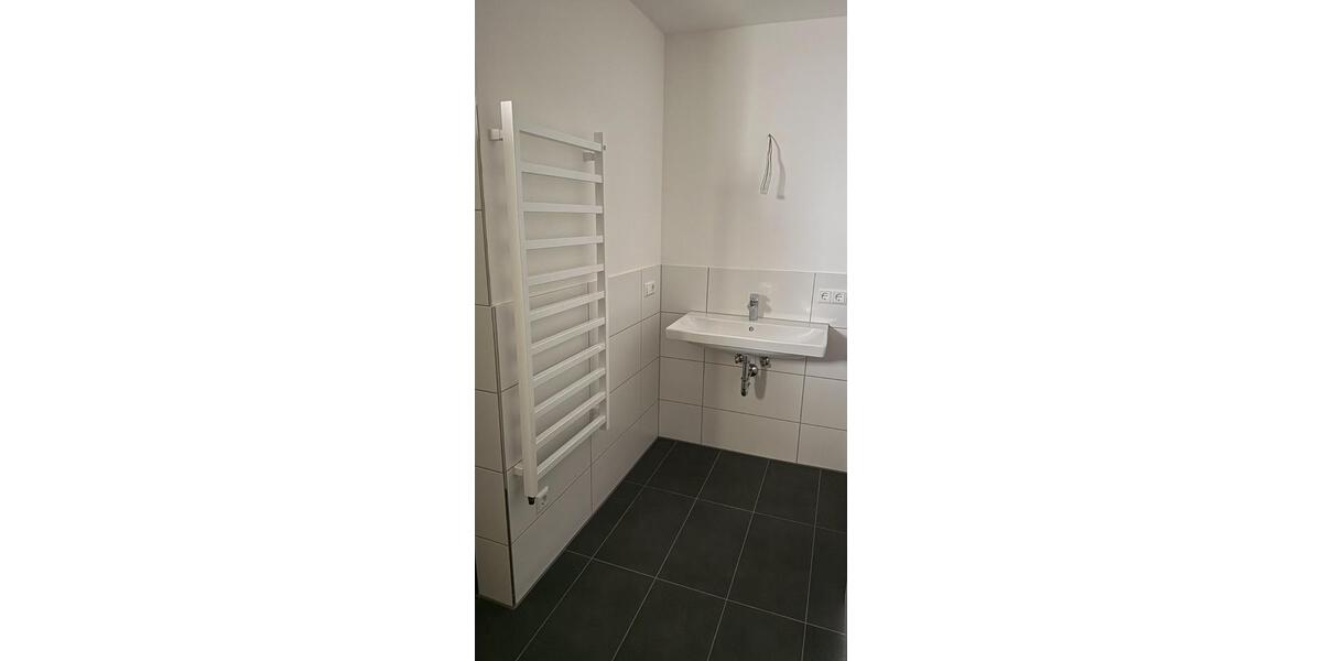 Dachgeschoßwohnung Illertissen - 3 Zimmer, 85 m&sup2;, 1.300&euro; | Angebot:25217467