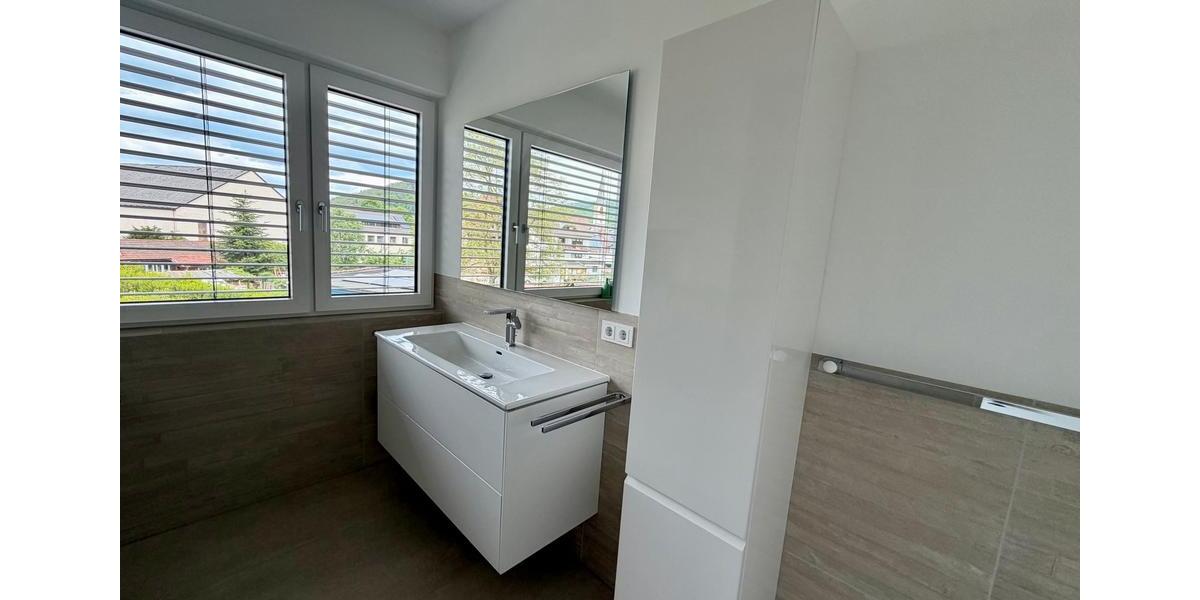 Etagenwohnung Lohr am Main - 3 Zimmer, 93 m&sup2;, 1.220&euro; | Angebot:26698810