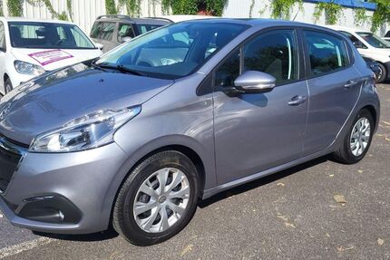 Peugeot 208 85.000 km 8.949 &euro; Fürstenwalde 15517