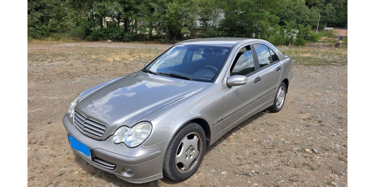 Mercedes-Benz C 180 202.000 km 2.400 &euro; Kreimbach-Kaulbach 67757