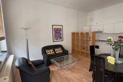 Wohnung zum Mieten in Düsseldorf 580 € 52.9 m²