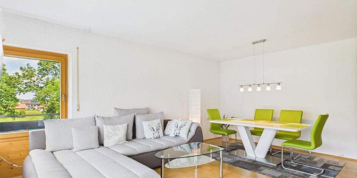 Etagenwohnung Bad Wiessee - 3 Zimmer, 75 m&sup2;, 1.200&euro; | Angebot:25537674