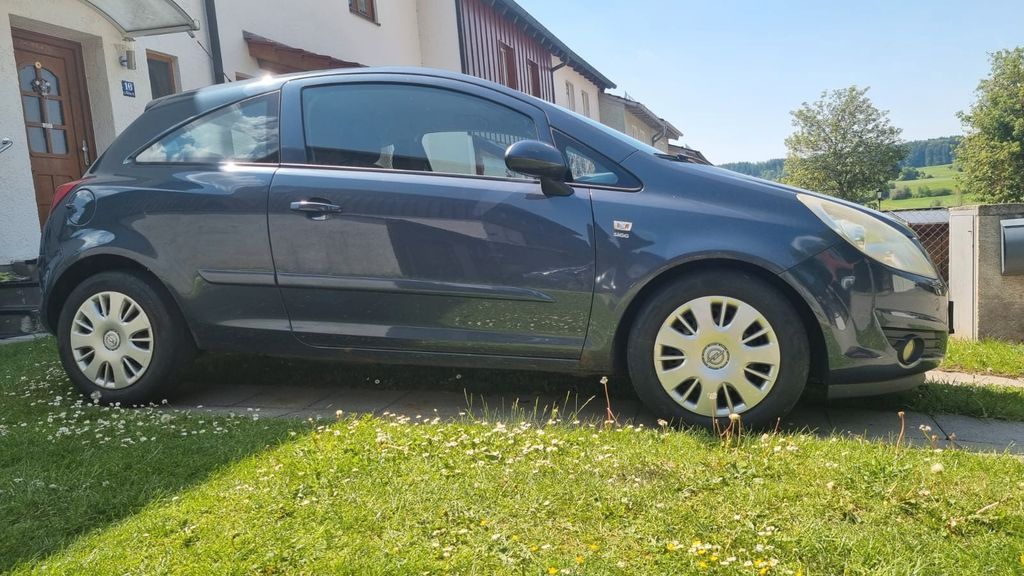 Opel Corsa 173.000 km 650 &euro; Glonn 85625