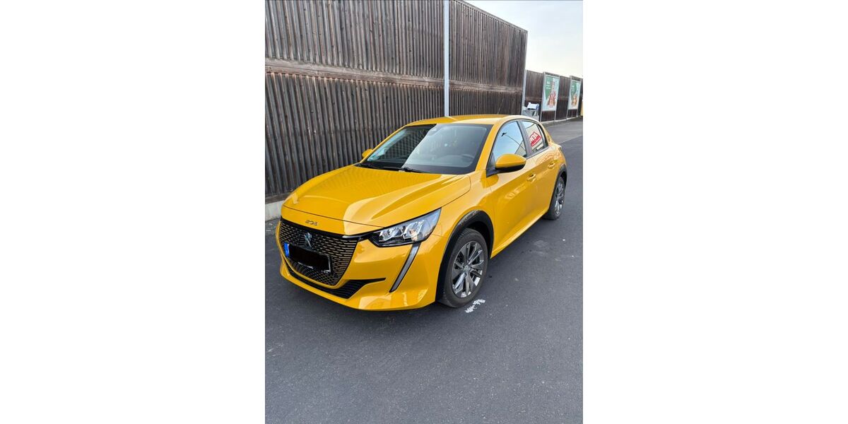 Peugeot 208 43.500 km 12.500 &euro; Linden 35440