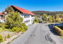 Mehrfamilienhaus mit Entwicklungspotenzial im Naturpark Bayerischer Wald - keine Käuferprovision