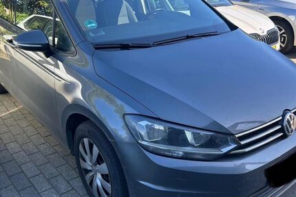 VW Touran 145.000 km 13.990 &euro; Merzig 66663