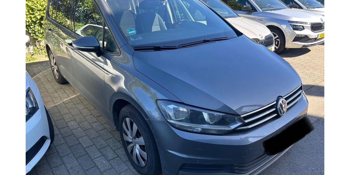 VW Touran 145.000 km 13.990 &euro; Merzig 66663