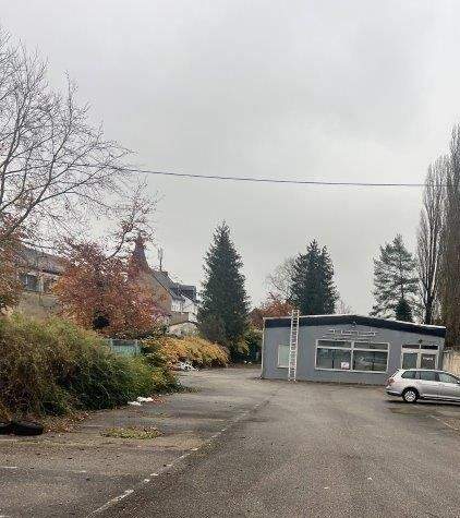 Gewerbeeinheit auf einem großen zentral gelegenen Grundstück in Wadgassen zu verkaufen zimmer