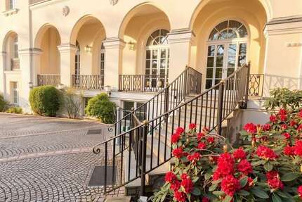 Haus Bad Elster - 250 Zimmer, 9.000 m&sup2;, 2.790.000&euro; | Angebot:26888338