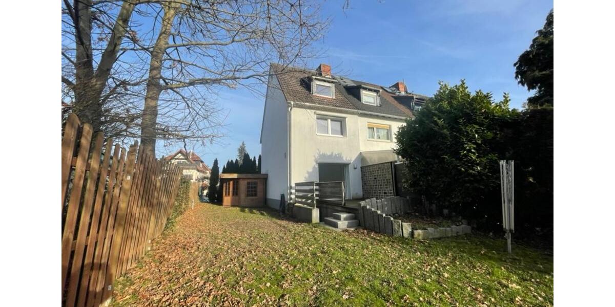 Reihenhaus Bad Homburg vor der Höhe Gonzenheim - 4 Zimmer, 110 m&sup2;, 1.950&euro; | Angebot:24721668