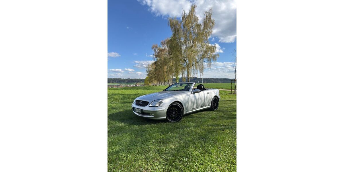 Mercedes-Benz SLK 230 162.500 km 5.600 &euro; Deißlingen 78652