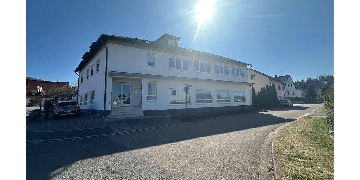 Gewerbeobjekt Leinburg Weißenbrunn - 6 Zimmer, 295 m&sup2;, 1.100&euro; | Angebot:23958257