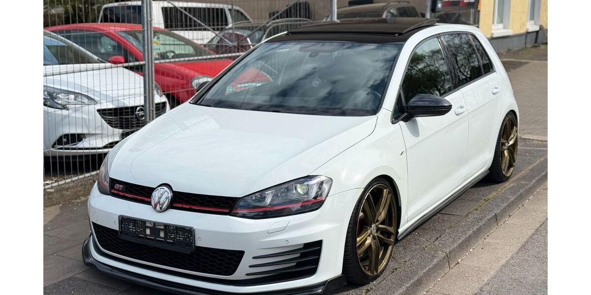 VW Golf 187.000 km 13.990 &euro; Castrop-Rauxel 44577