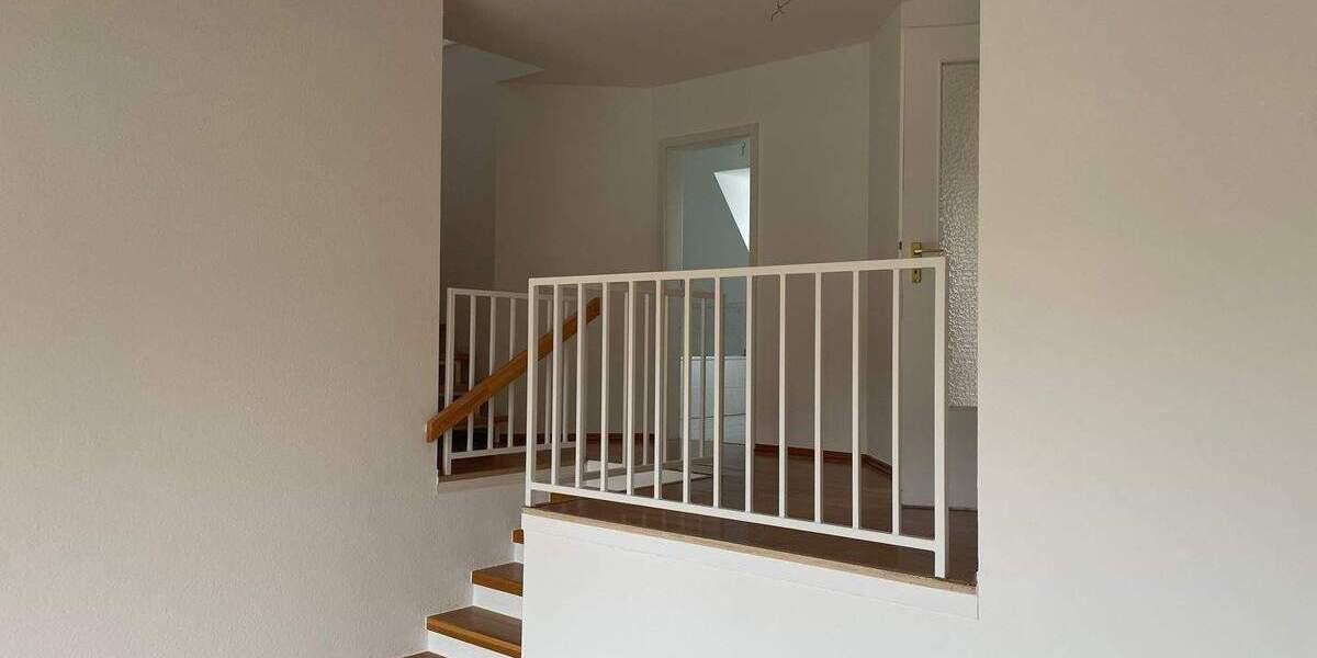 Etagenwohnung Nürnberg Schniegling - 2 Zimmer, 70 m&sup2;, 275.000&euro; | Angebot:26882107