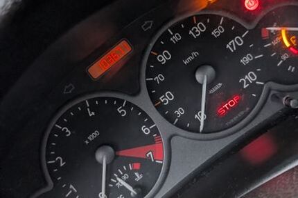 Peugeot 206 103.700 km 1.700 &euro; Wachtberg 53343