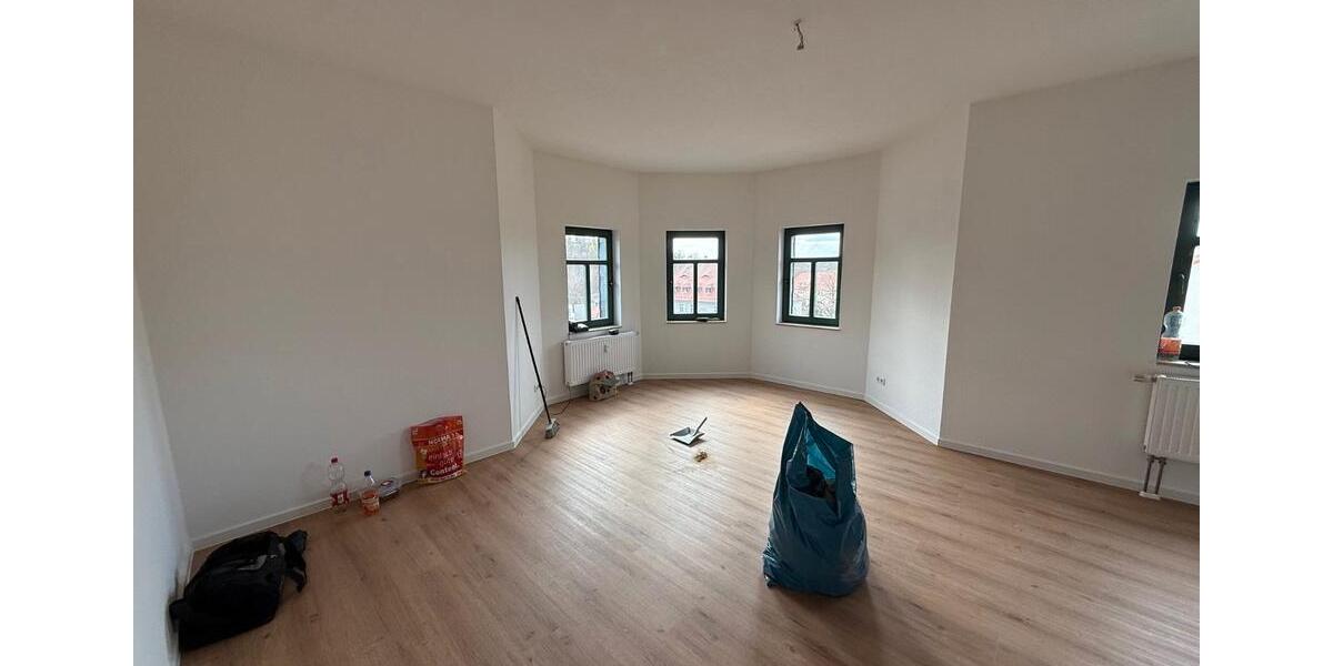 Dachgeschoßwohnung Leipzig Süd - 3 Zimmer, 90 m&sup2;, 1.080&euro; | Angebot:26335102
