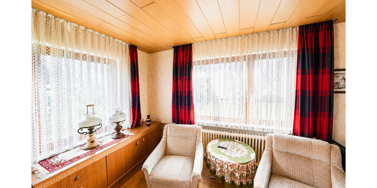 Einfamilienhaus Balingen - 6 Zimmer, 140 m&sup2;, 379.000&euro; | Angebot:25741053