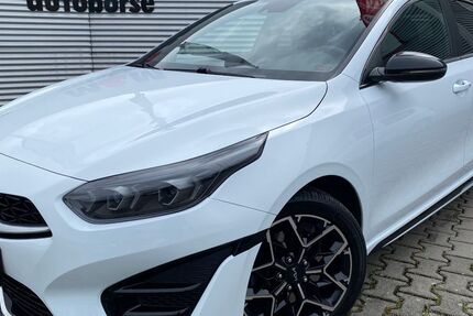 Kia ceed / Ceed 88.000 km 18.900 &euro; Darmstadt 64295