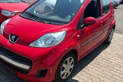 Peugeot 107 125.000 km 2.950 &euro; Saarlouis 66740