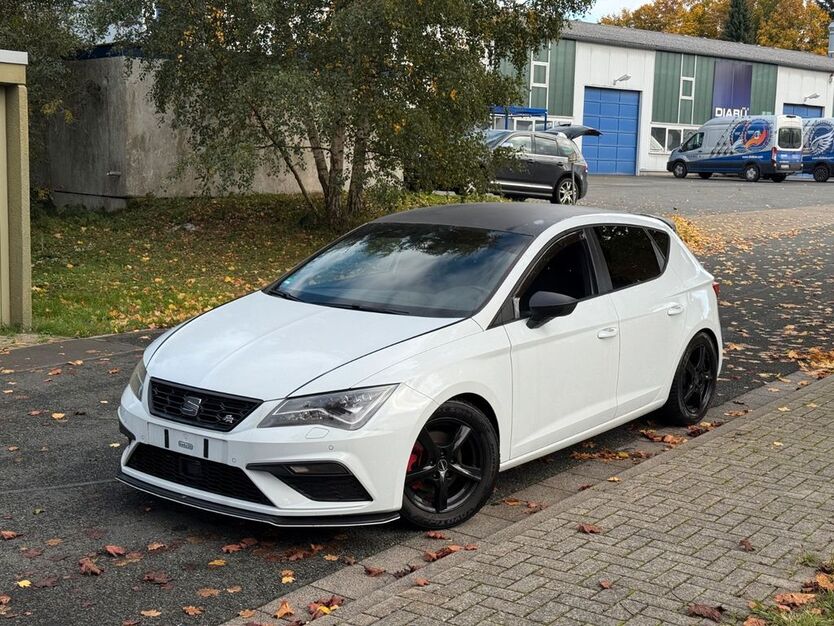 Seat Leon 90.000 km 17.794 € Eschenburg - Hirzenhain Bahnhof 35713