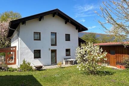Haus Palling - 8.5 Zimmer, 256 m&sup2;, 695.000&euro; | Angebot:26421539