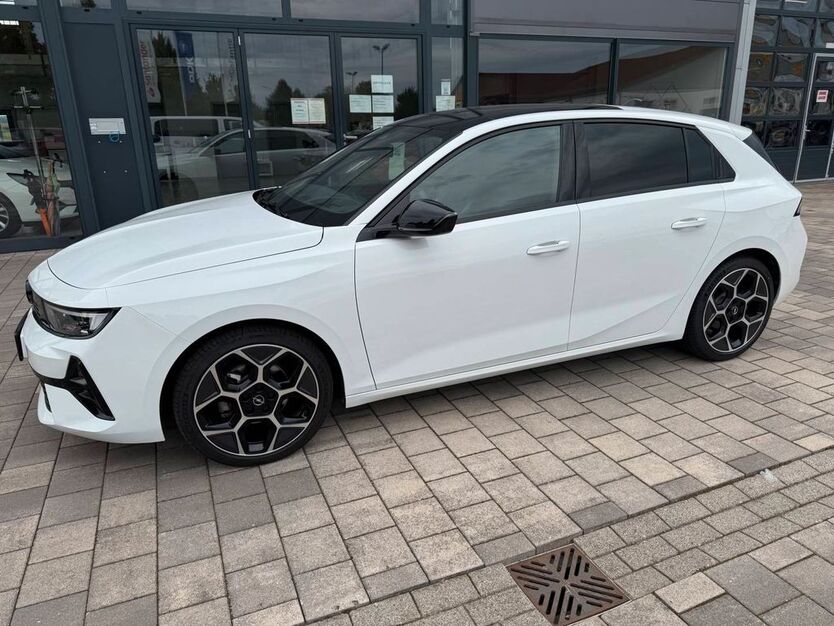 Opel Astra 10.181 km 26.990 € Nidda 63667