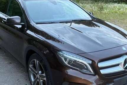 Mercedes GLA 200
