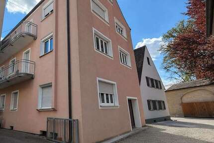 Haus Schrobenhausen - 10 Zimmer, 222 m&sup2;, 750.000&euro; | Angebot:26216032