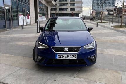 Seat Ibiza 115.500 km 12.990 &euro; Hamburg 21075