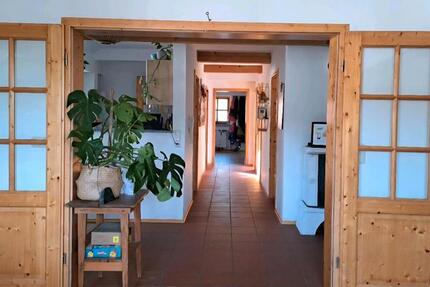 Helle, zentrumsnahe Dachgeschosswohnung zimmer