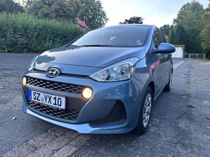 i10