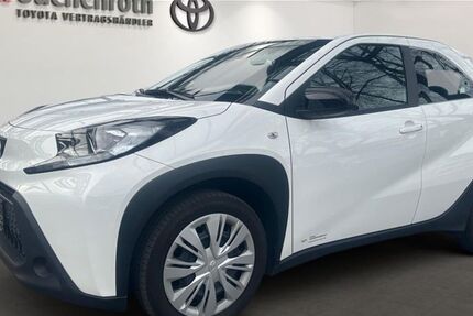 Toyota Aygo (X) 32.600 km 18.290 &euro; Ludwigsburg 71636