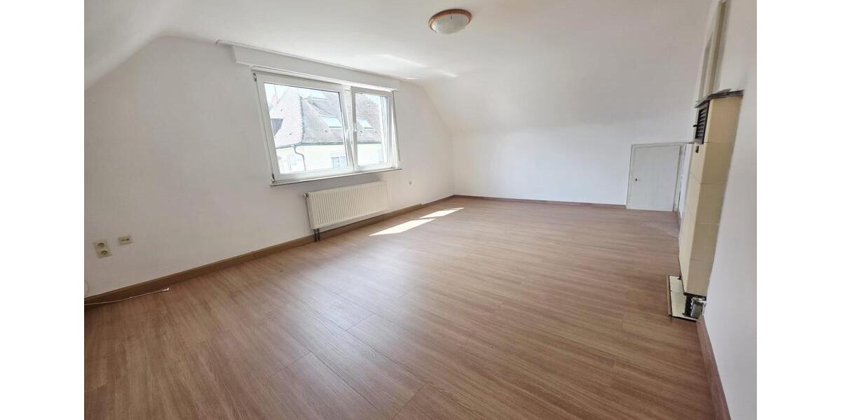 Etagenwohnung Lauffen am Neckar - 3 Zimmer, 75 m&sup2;, 990&euro; | Angebot:25862055