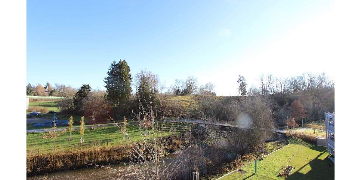 Sofort beziehbare Wohnung mit schöner Aussicht ins Grüne 2 zimmer