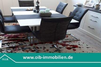 ## Schicke 2 Zi. Dachgeschoss Wohnung, Vollbad, EBK, Laminat ## 2 zimmer