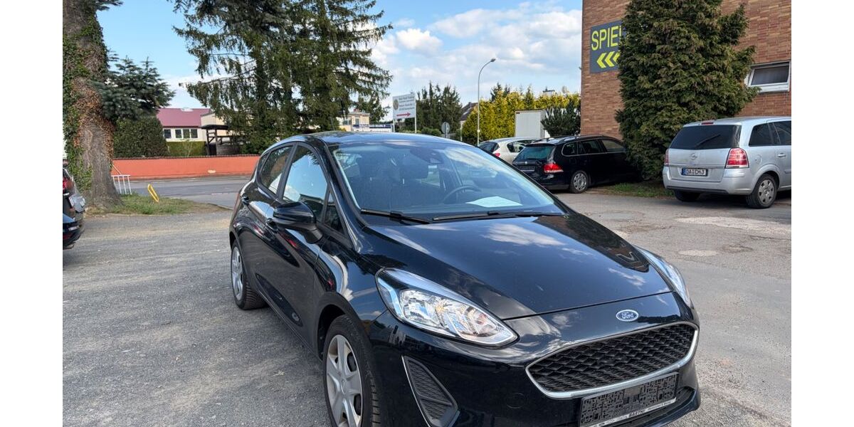 Ford Fiesta 184.000 km 5.400 &euro; Dietzenbach 63128