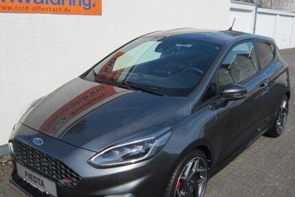 Ford Fiesta 11.685 km 18.400 &euro; Offenbach 63069