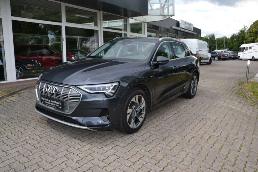 Audi e-tron 72.500 km 27.980 € Bad Driburg 33014